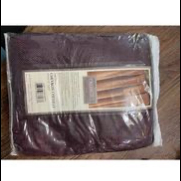 Croscill button down chevron chenille window treatment - Picture 6 of 7